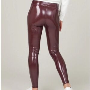 SPANX maroon shiny leggings